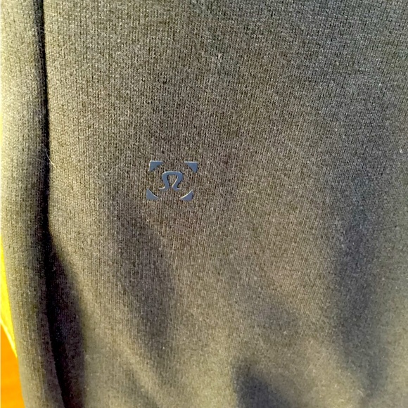 Lululemon Relaxed Fit Jogger - Picture 3 of 4